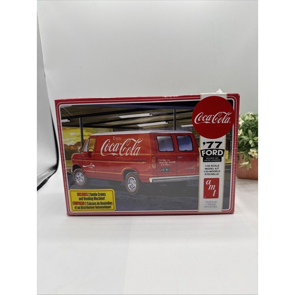 AMT 77 FORD COCA-COLA VAN MODEL CAR AMT1173M/12 SEALED NEW BOY GIRL GIFT FOOD